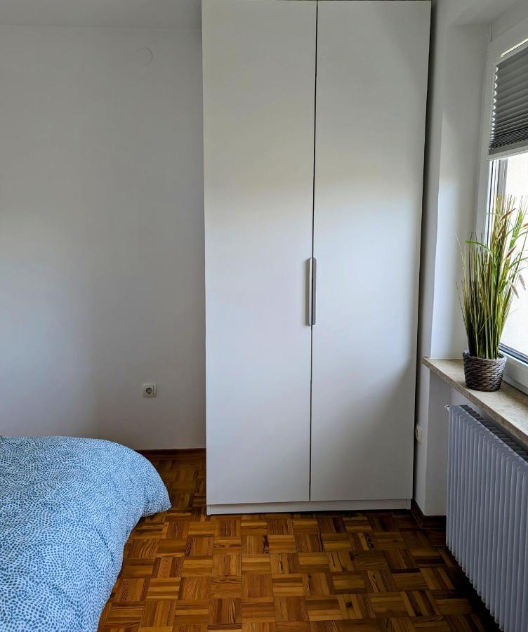 Domen'S Cozy Rentals Крань Екстер'єр фото