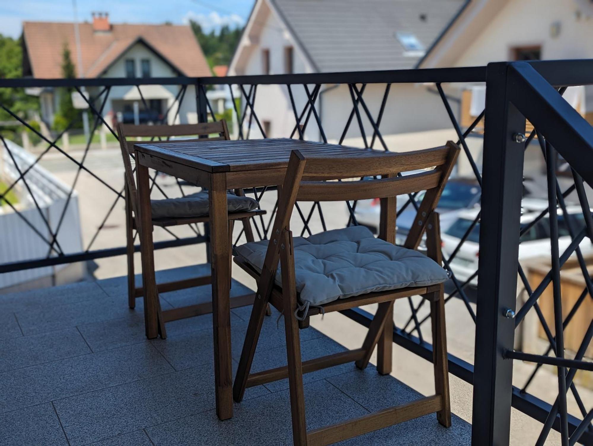 Domen'S Cozy Rentals Крань Екстер'єр фото